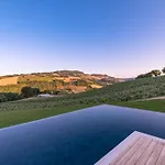 Villa Dimora Montefiore 11, Emma *