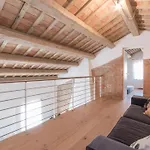 Villa Dimora Montefiore 11, Emma