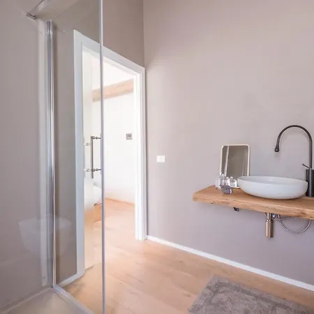 Dimora Montefiore 11, Emma * Montefiore dellʼAso