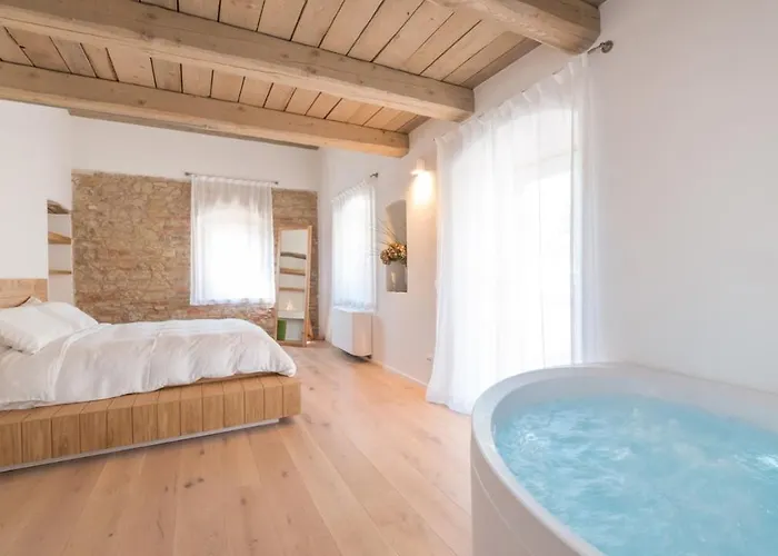 Villa Dimora Montefiore 11, Emma